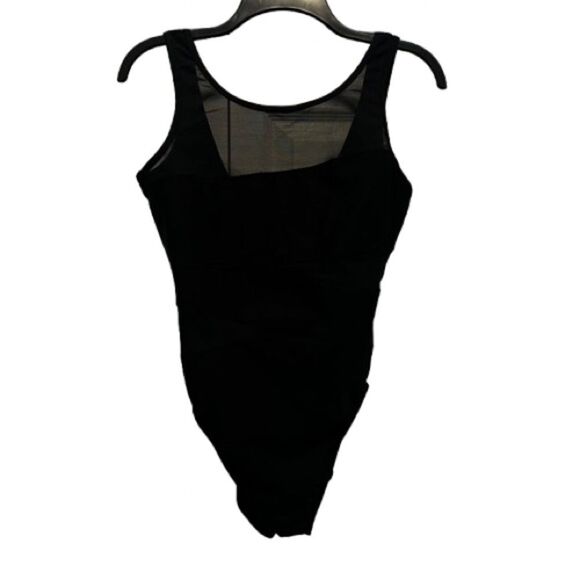 Miraclesuit 1 piece bathing suit flattering stretchy mesh inserts classic black - Picture 1 of 5